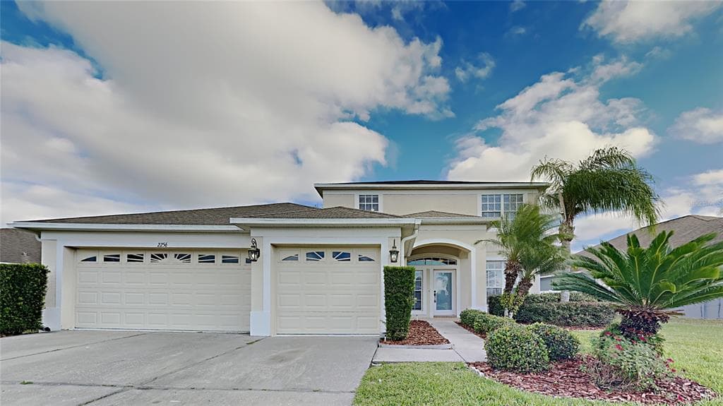2256 PANTUCKET DRIVE WESLEY CHAPEL, FL 33543