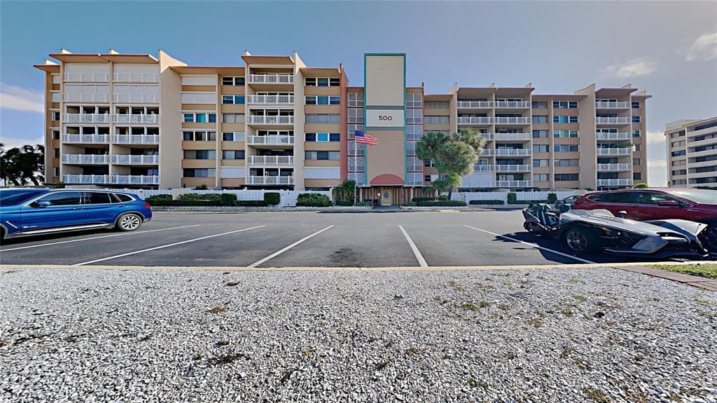 500 TREASURE ISLAND CAUSEWAY UNIT 205 TREASURE ISLAND, FL 33706