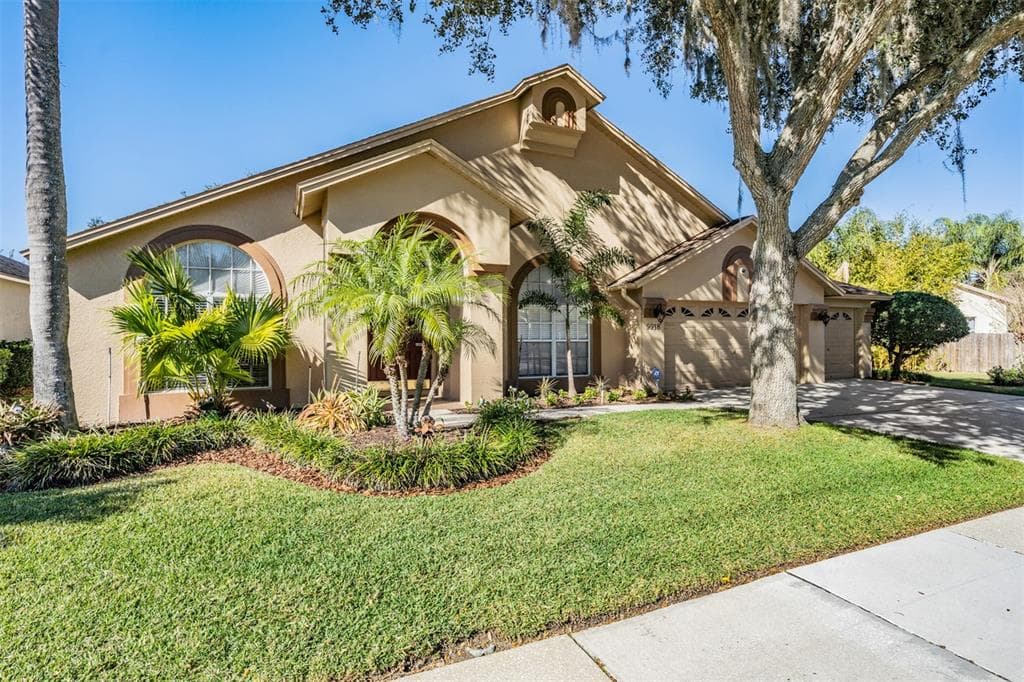 9918 CYPRESS SHADOW AVENUE TAMPA, FL 33647