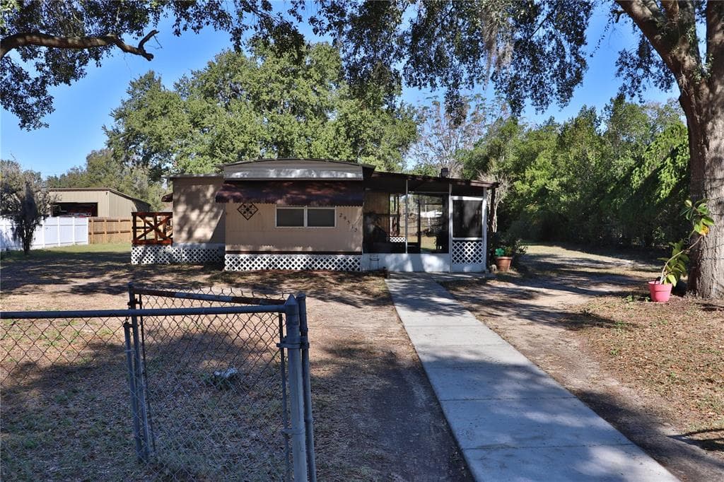 29515 BENJAMIN DRIVE WESLEY CHAPEL, FL 33543