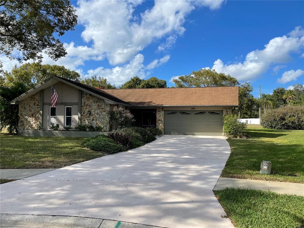 1764 ABERDEEN COURT PALM HARBOR, FL 34684