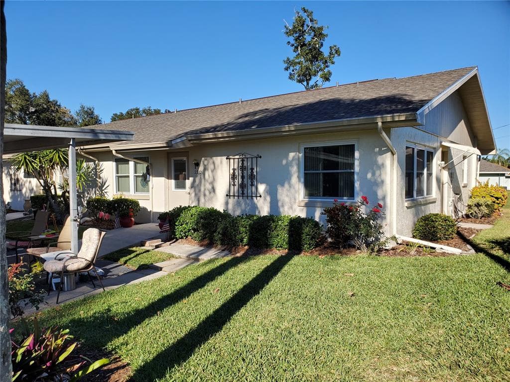 2212 GREENWICH DRIVE SUN CITY CENTER, FL 33573