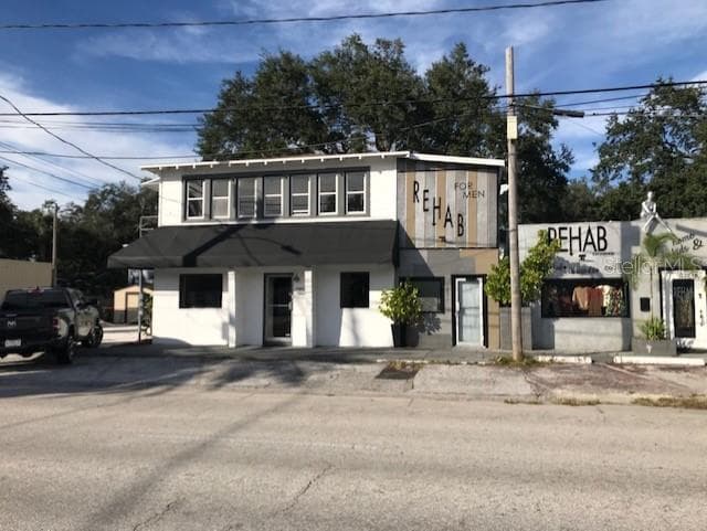 4227 W BAY TO BAY BOULEVARD TAMPA, FL 33629