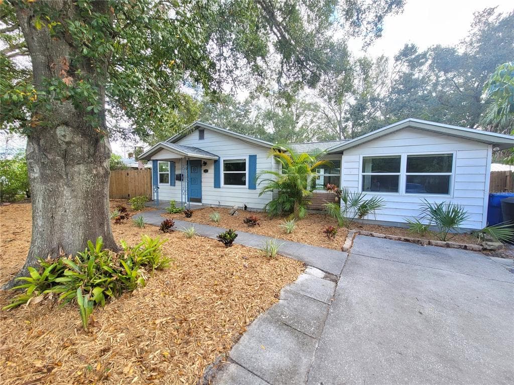 7210 10TH AVENUE N ST PETERSBURG, FL 33710