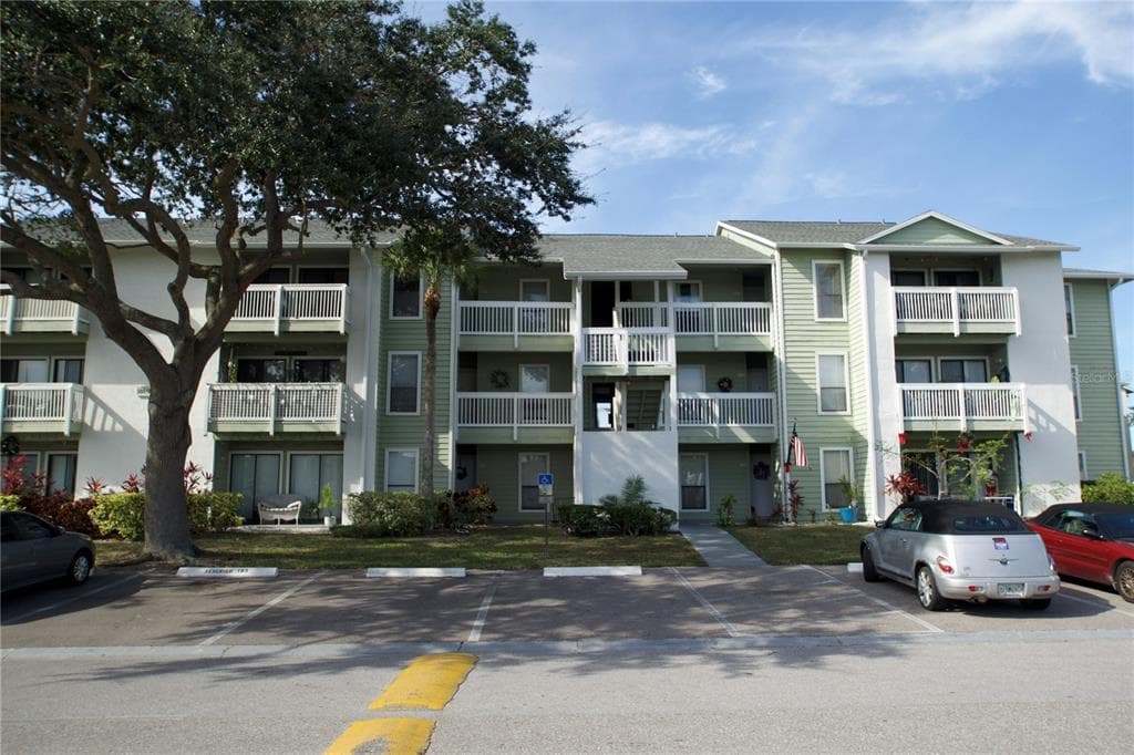 455 ALT 19 S UNIT 193 PALM HARBOR, FL 34683