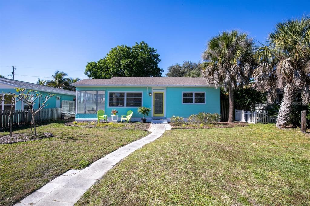3007 DUPONT STREET S GULFPORT, FL 33707