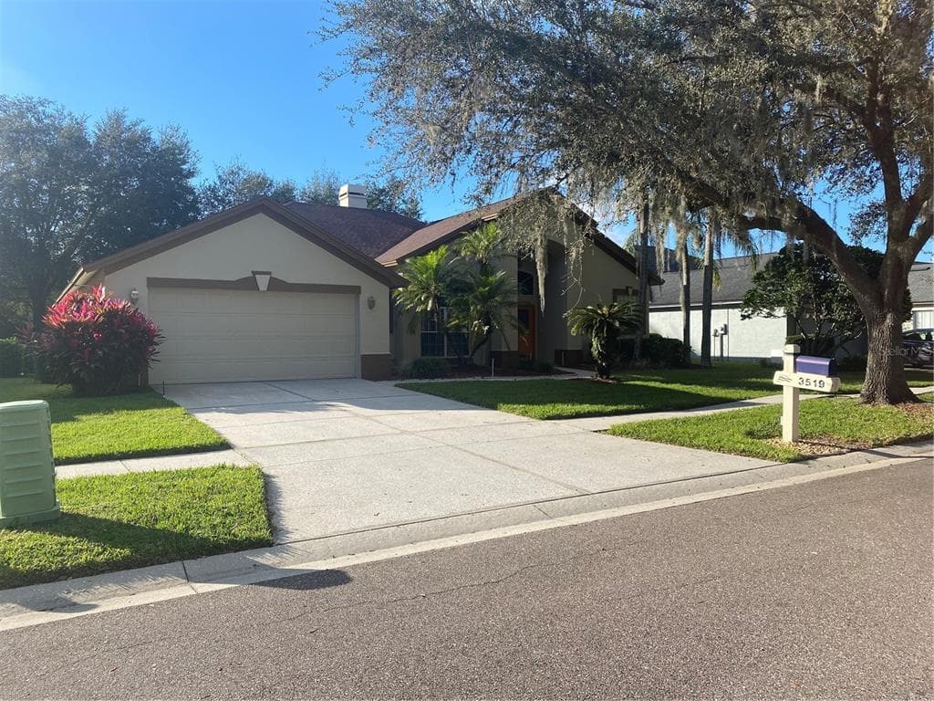 3519 SHADOWOOD DRIVE VALRICO, FL 33596