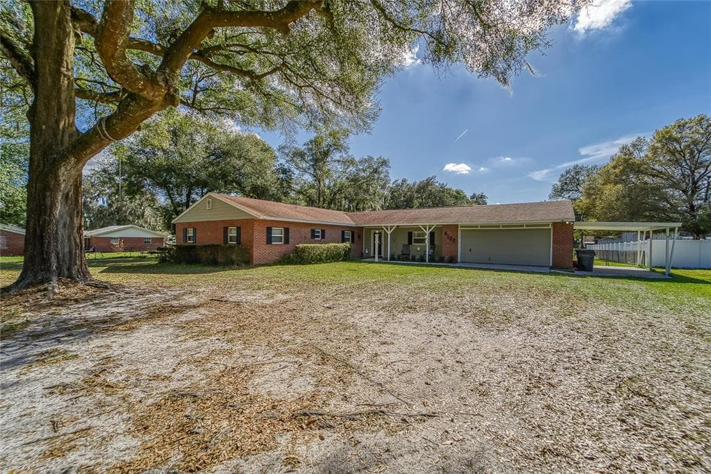 4122 ROLLING OAK DRIVE LAKELAND, FL 33810