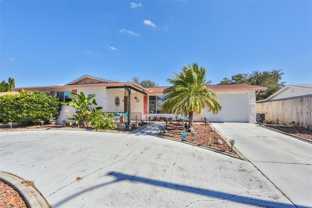 9204 COCHISE LANE PORT RICHEY, FL 34668
