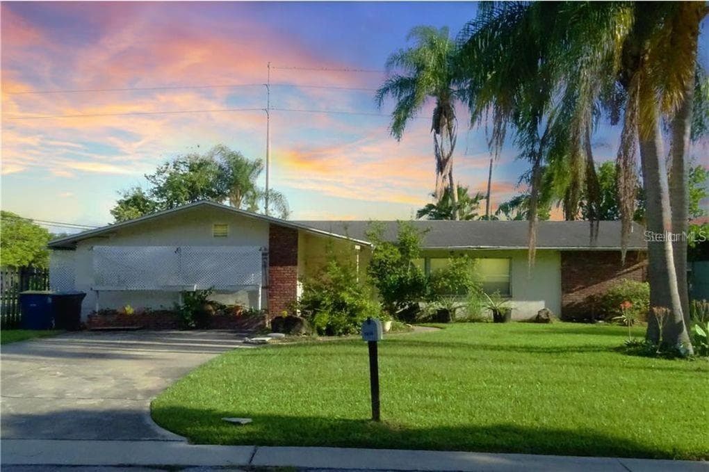 1491 RIDGELANE ROAD CLEARWATER, FL 33755
