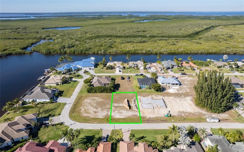 1018 NW 42ND PLACE CAPE CORAL, FL 33993