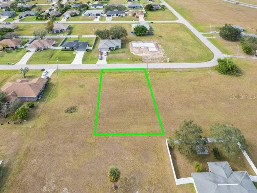 1509 NE 7TH PLACE CAPE CORAL, FL 33909