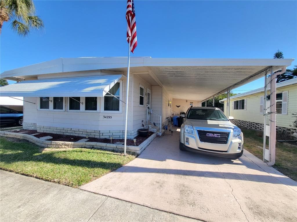34295 LILY DRIVE N PINELLAS PARK, FL 33781