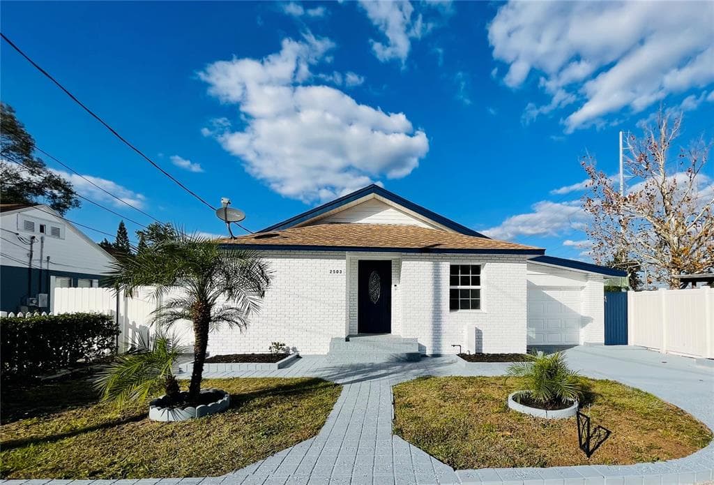 2503 W MARQUETTE AVENUE TAMPA, FL 33614