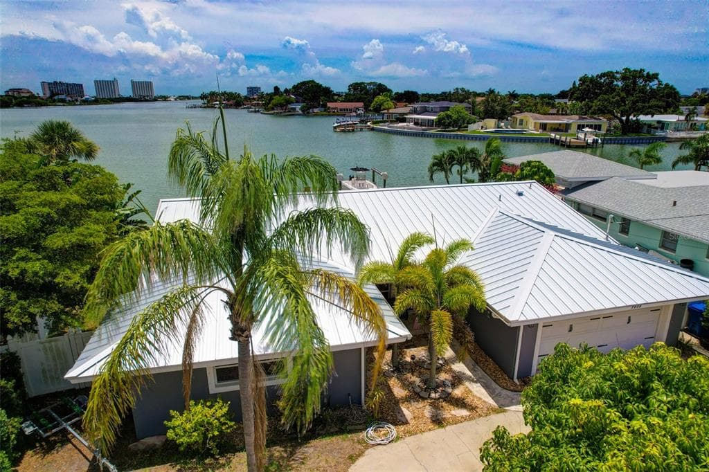 7808 CAUSEWAY BOULEVARD S ST PETERSBURG, FL 33707