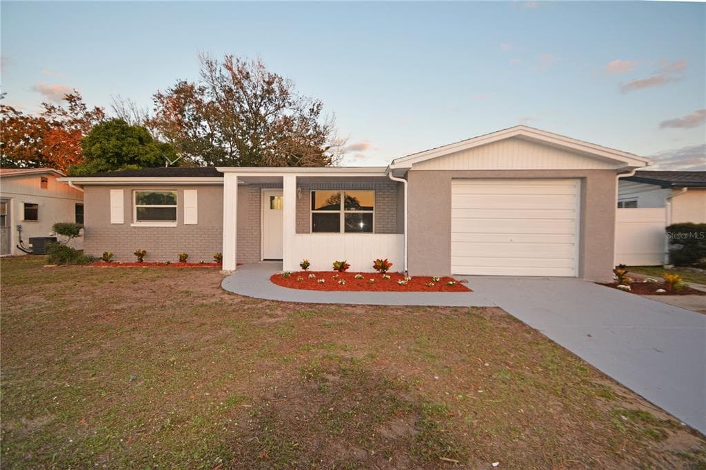 1248 VIKING DRIVE HOLIDAY, FL 34691