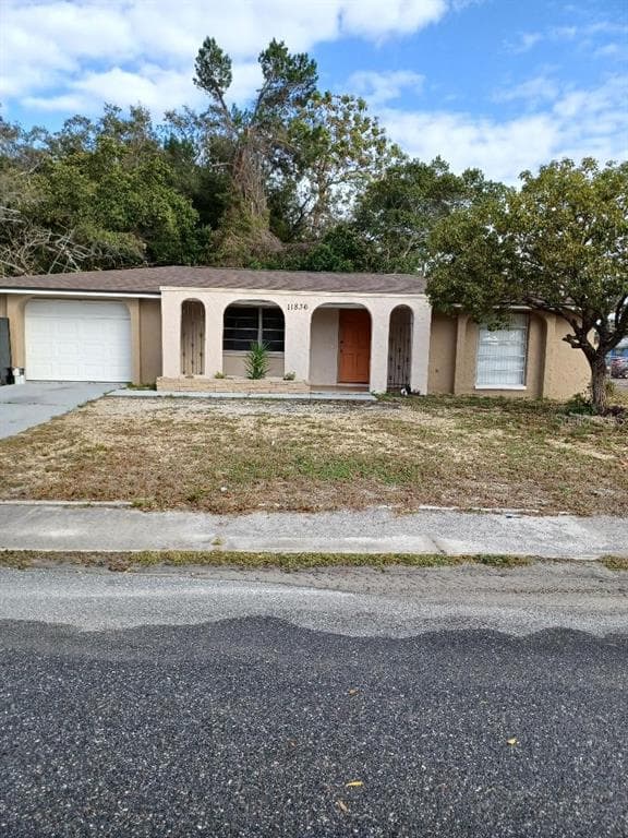 11836 BINGHAM DRIVE PORT RICHEY, FL 34668
