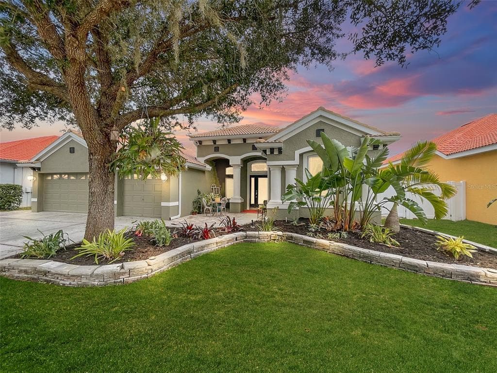 11502 OYSTER BAY CIRCLE NEW PORT RICHEY, FL 34654
