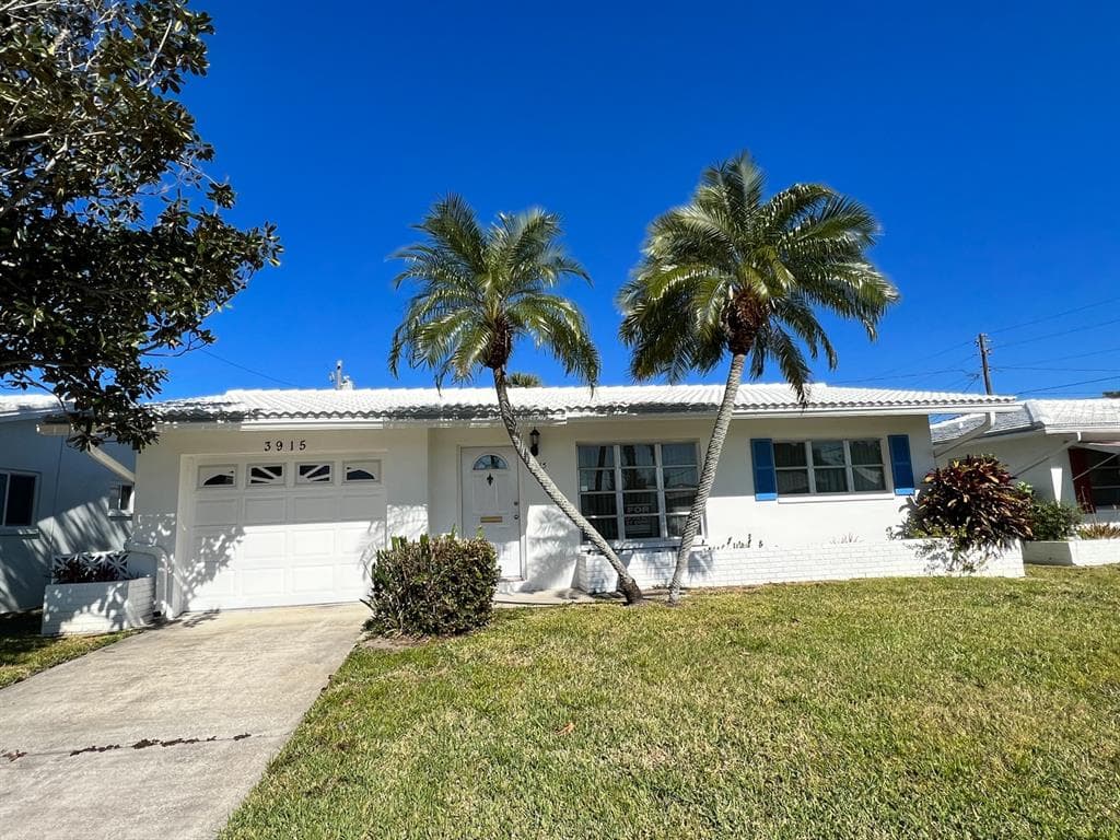 3915 MAINLANDS BOULEVARD N UNIT 3 PINELLAS PARK, FL 33782