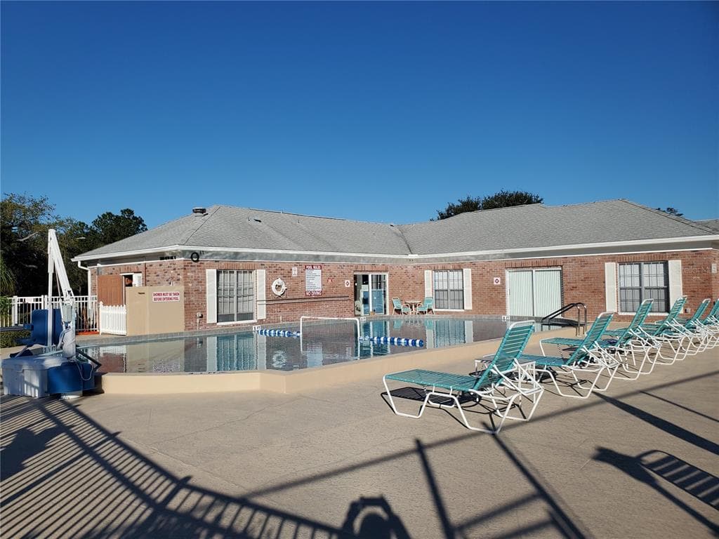 3824 37TH ST S UNIT 67 ST PETERSBURG, FL 33711