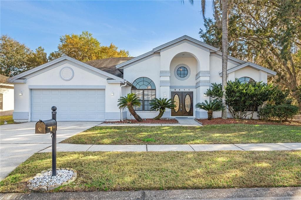 9411 ROCKROSE DRIVE TAMPA, FL 33647