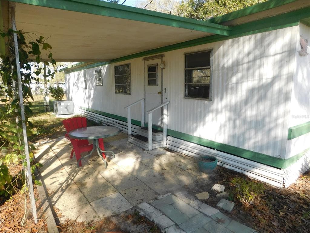 9643 PAT STREET HUDSON, FL 34669