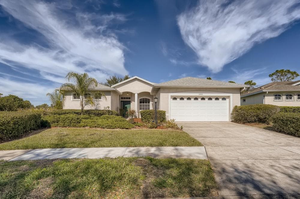 10925 BLUESTEM CIRCLE LAKEWOOD RANCH, FL 34202