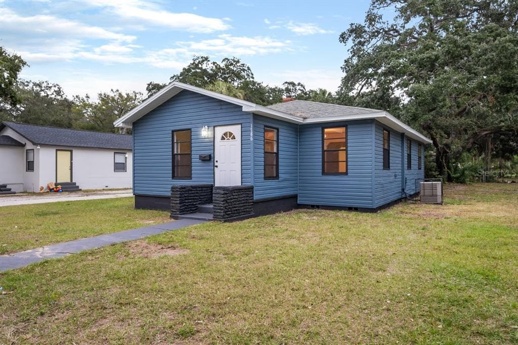 1786 17TH STREET S ST PETERSBURG, FL 33712