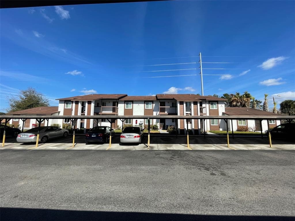 39132 E COUNTY ROAD 54 E. UNIT 2122 ZEPHYRHILLS, FL 33542