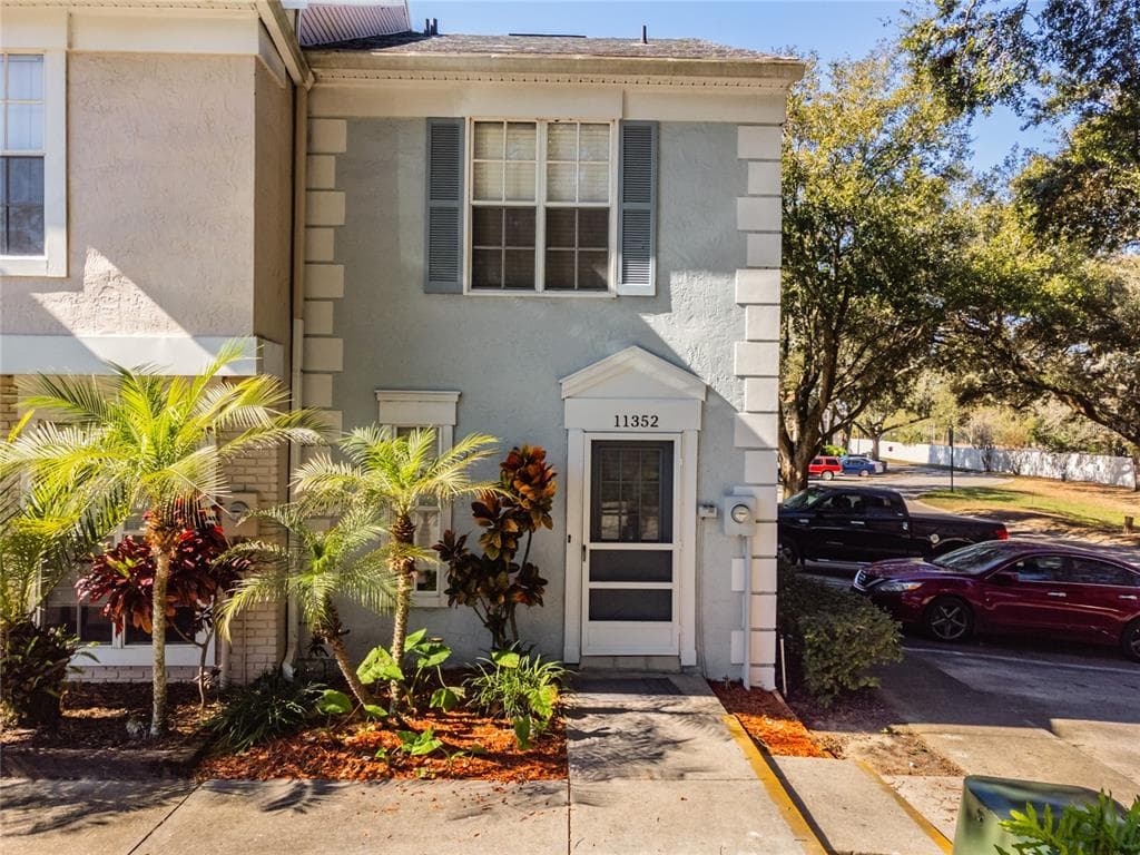 11352 GRANDVILLE DRIVE UNIT 179 TEMPLE TERRACE, FL 33617