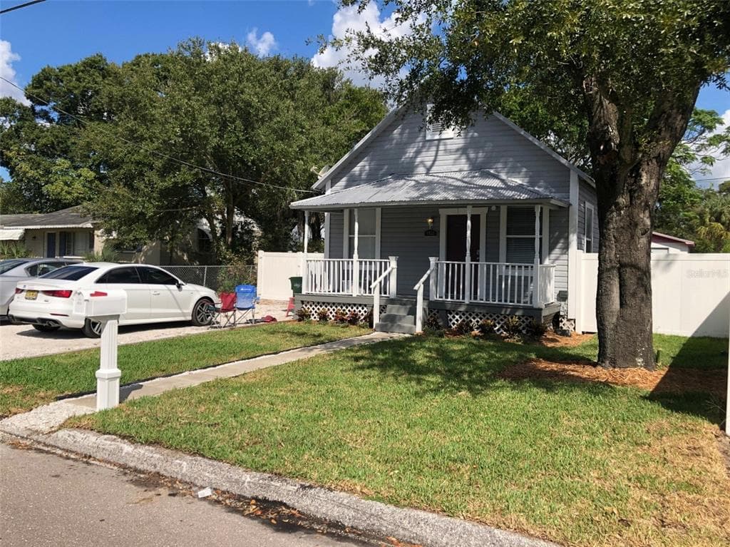 1931 W NASSAU STREET TAMPA, FL 33607