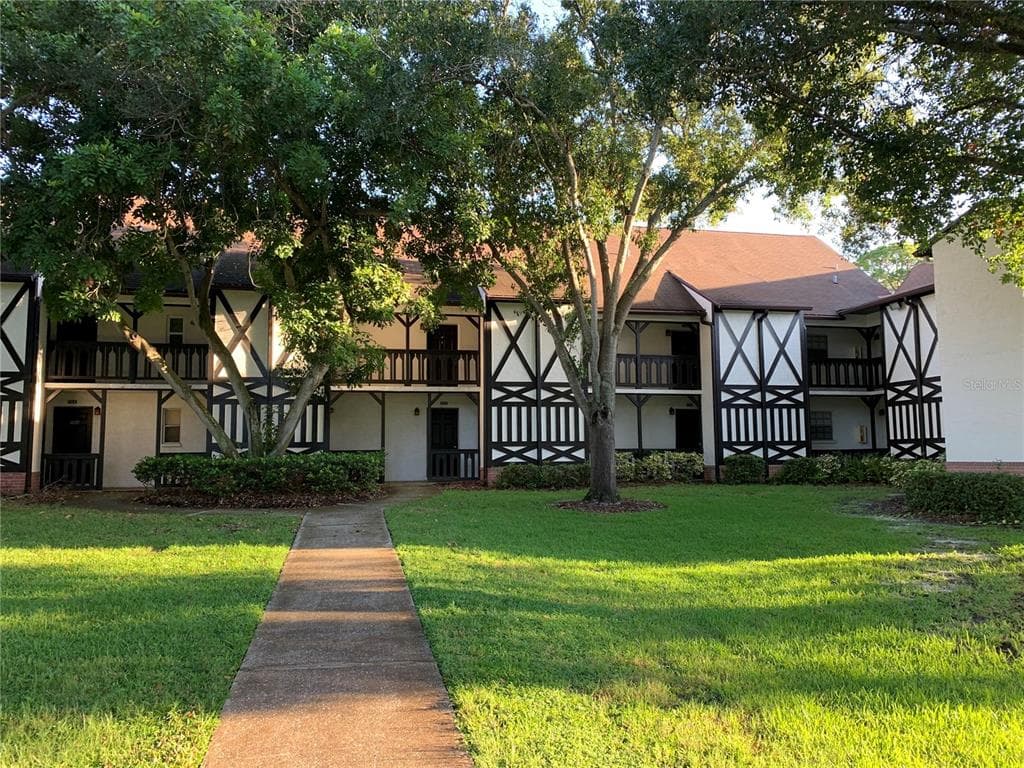 420 N BAYSHORE BOULEVARD UNIT 105 CLEARWATER, FL 33759