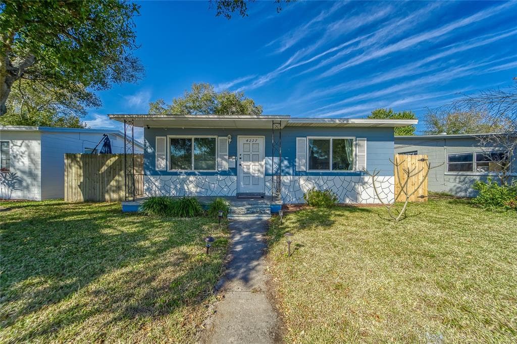 4227 5TH AVENUE N ST PETERSBURG, FL 33713