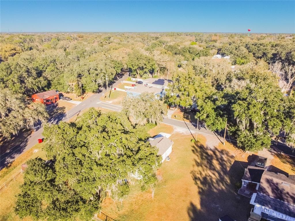 1009 CENTER STREET PLANT CITY, FL 33563