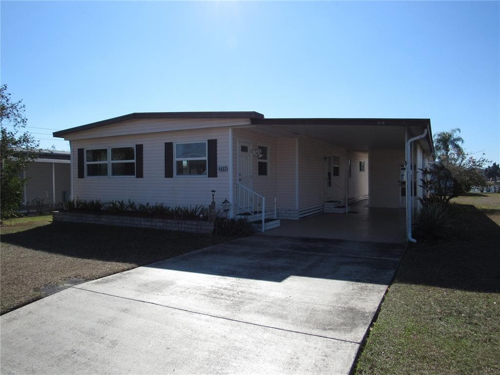 5632 ARROWHEAD DRIVE ZEPHYRHILLS, FL 33542