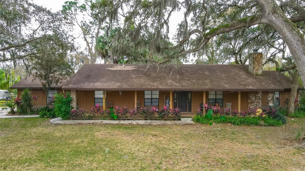 6412 18TH AVENUE E BRADENTON, FL 34208