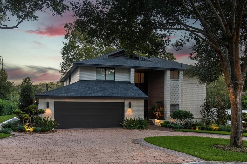400 PALMOLA STREET LAKELAND, FL 33803