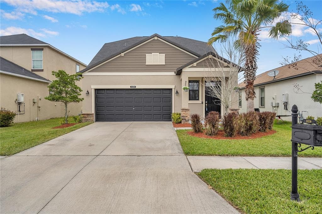 21239 WISTFUL YEARN DRIVE LAND O LAKES, FL 34637