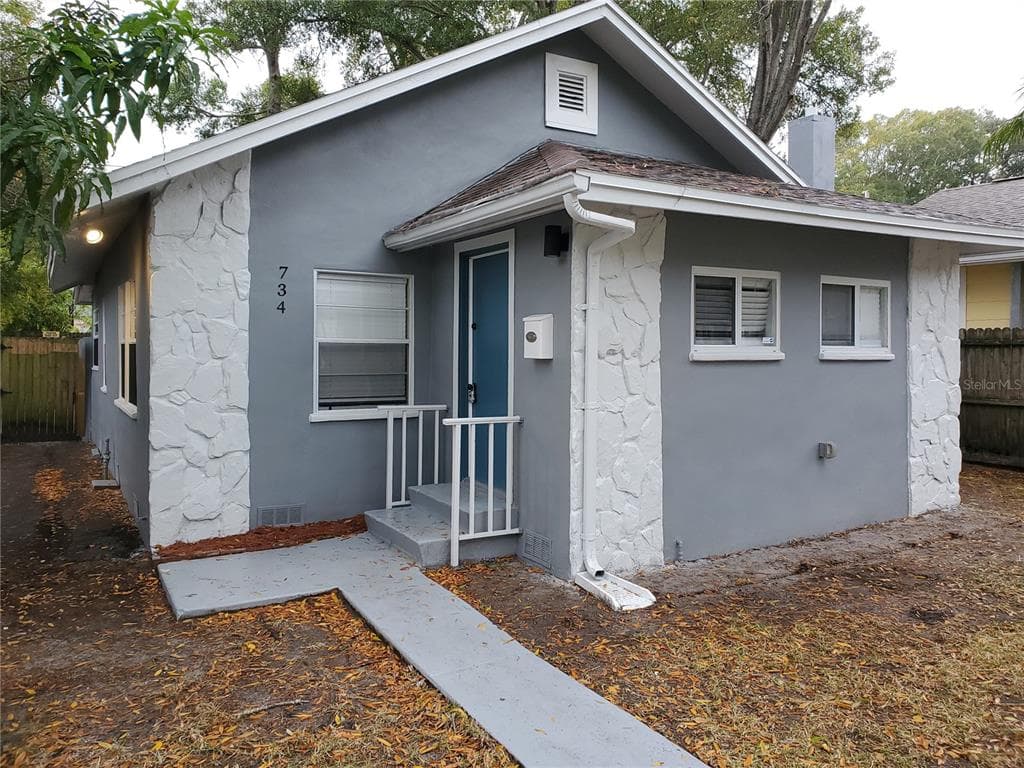 734 15TH AVENUE S ST PETERSBURG, FL 33701