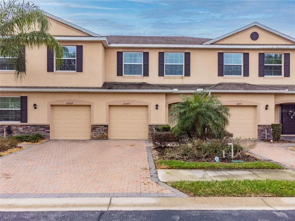 26709 JUNIPER BAY DRIVE WESLEY CHAPEL, FL 33544