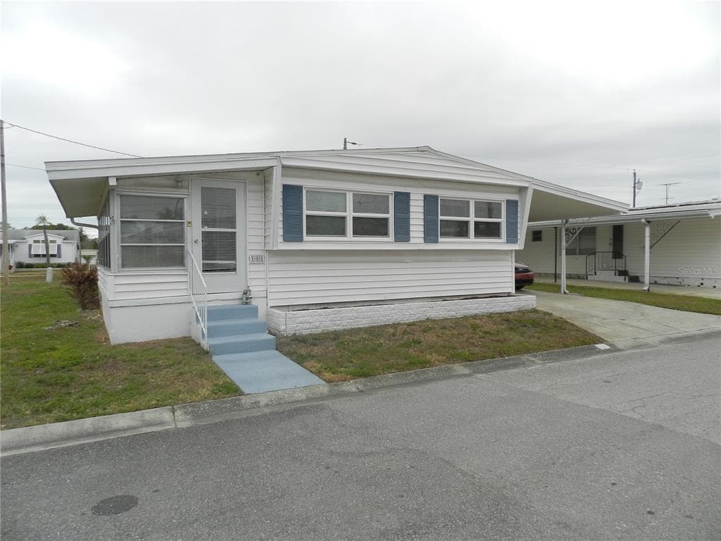2900 GULF TO BAY BOULEVARD UNIT 105 CLEARWATER, FL 33759
