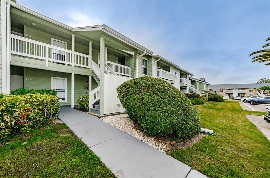 455 ALT 19 S UNIT 62 PALM HARBOR, FL 34683