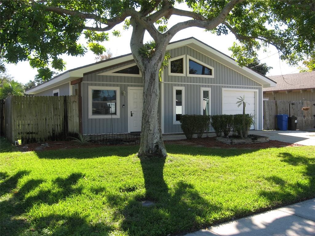 6470 69TH AVENUE N PINELLAS PARK, FL 33781