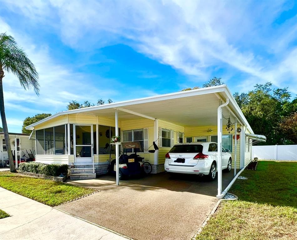 1100 BELCHER ROAD S UNIT 318 LARGO, FL 33771