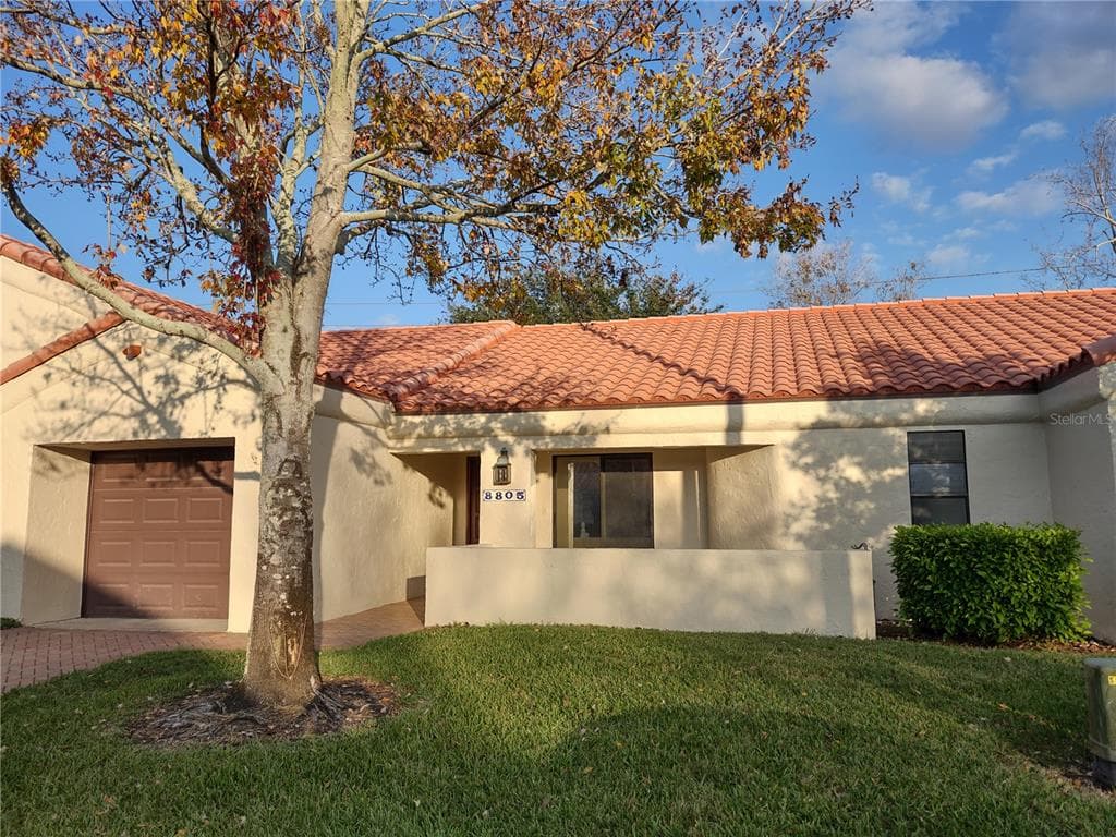 8805 40TH WAY N UNIT 7 PINELLAS PARK, FL 33782