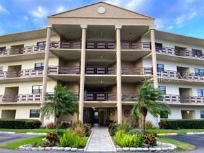 7975 58TH AVENUE N UNIT 406 ST PETERSBURG, FL 33709