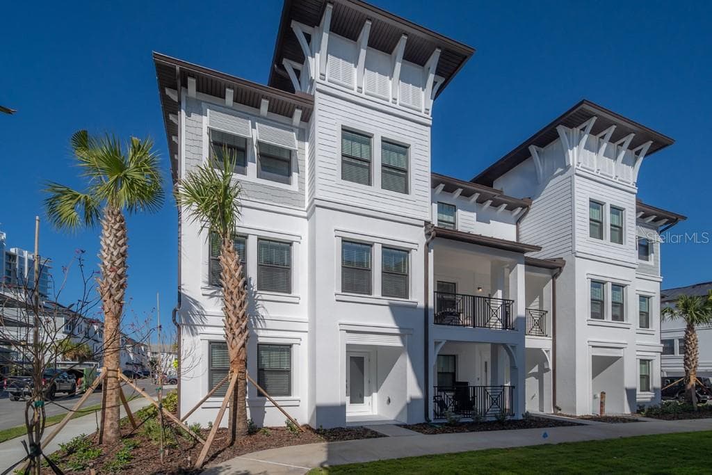 5351 BRIDGE STREET UNIT 39