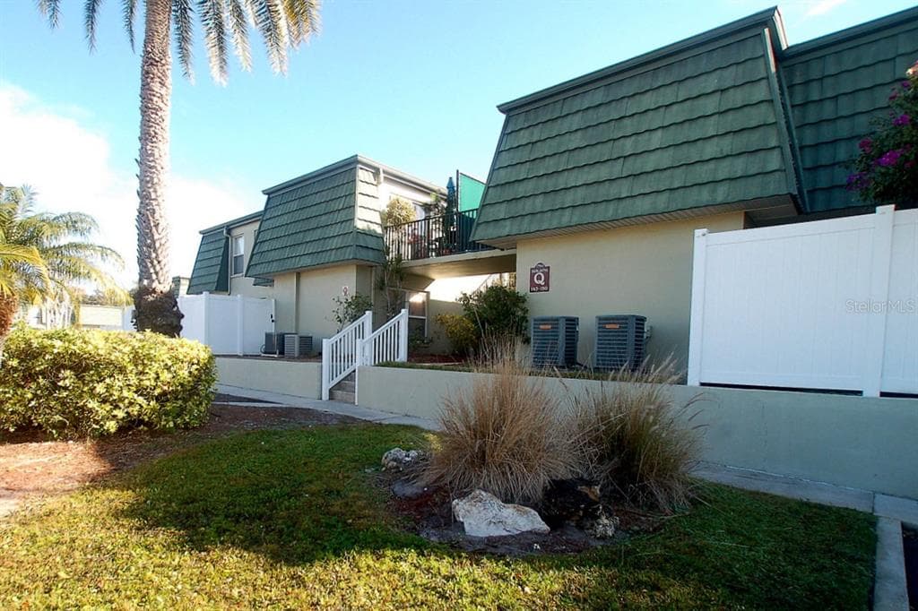 1799 N HIGHLAND AVENUE UNIT 148 CLEARWATER, FL 33755