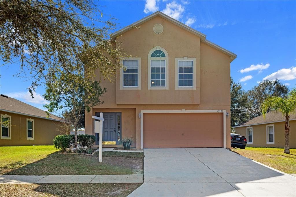 13223 WATERFORD CASTLE DRIVE DADE CITY, FL 33525