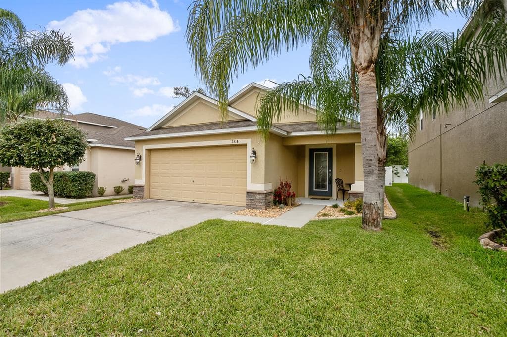 2314 RICHWOOD PIKE DRIVE RUSKIN, FL 33570